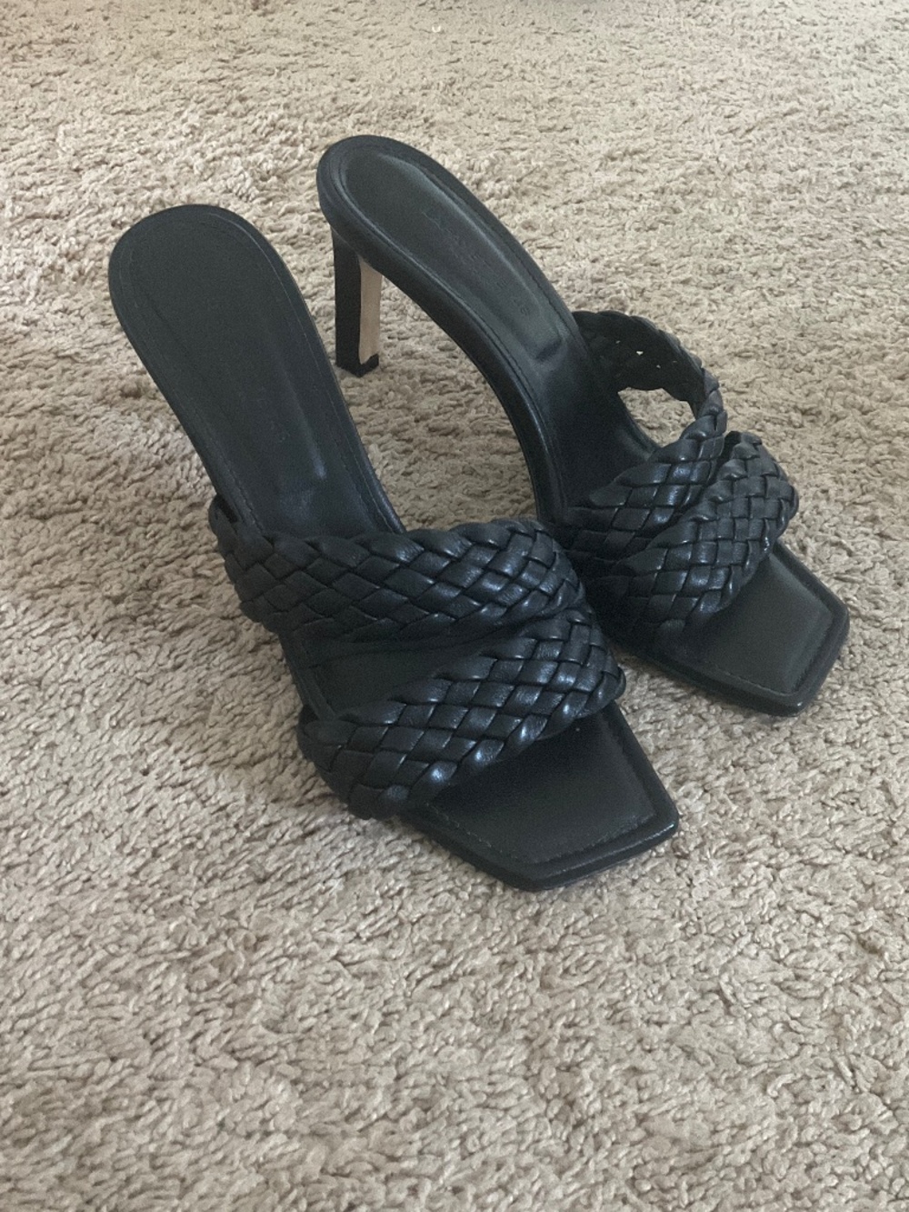 Lafayette 148 New York Maracella Woven Leather Mule Sandals.